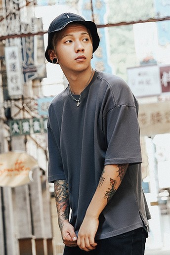 男装